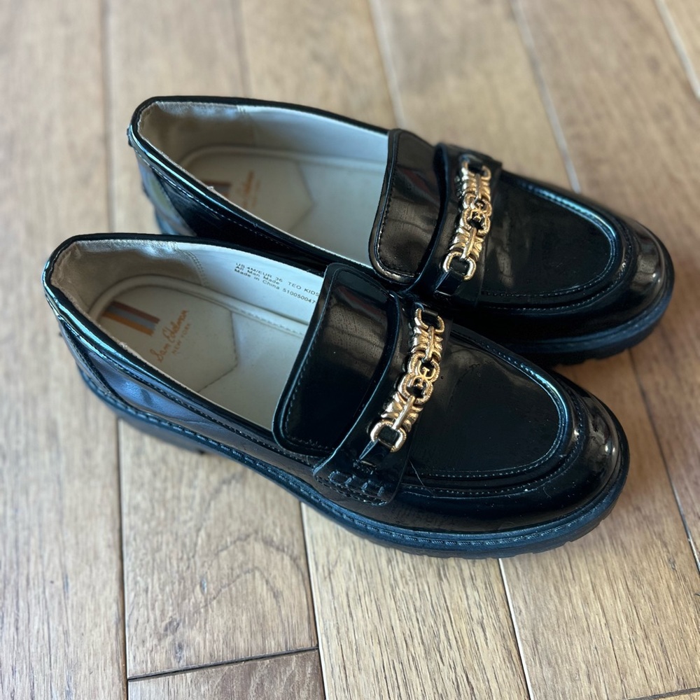 Sam Edelman Black Loafers with Gold Chain for Kids